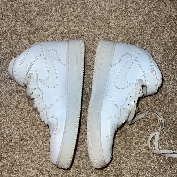 Nike Air Force 1 Mid LE - Picture 4 of 6